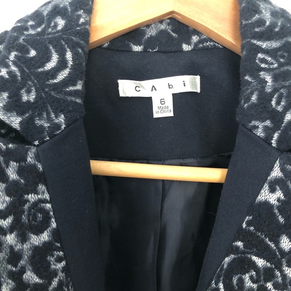 CAbi Jacquard Blazer Navy Blue Wool Blend Flocked Jacket #109 Women’s Size 6 - Picture 4 of 12